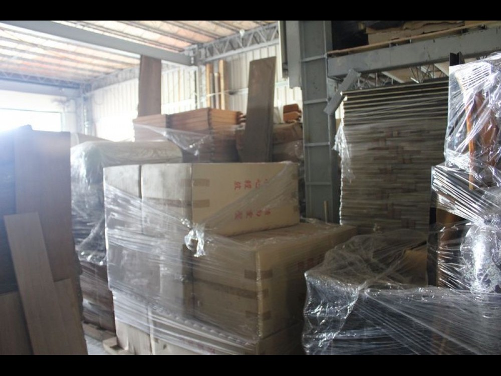億家具卸売倉庫-商品一覧-億家具について