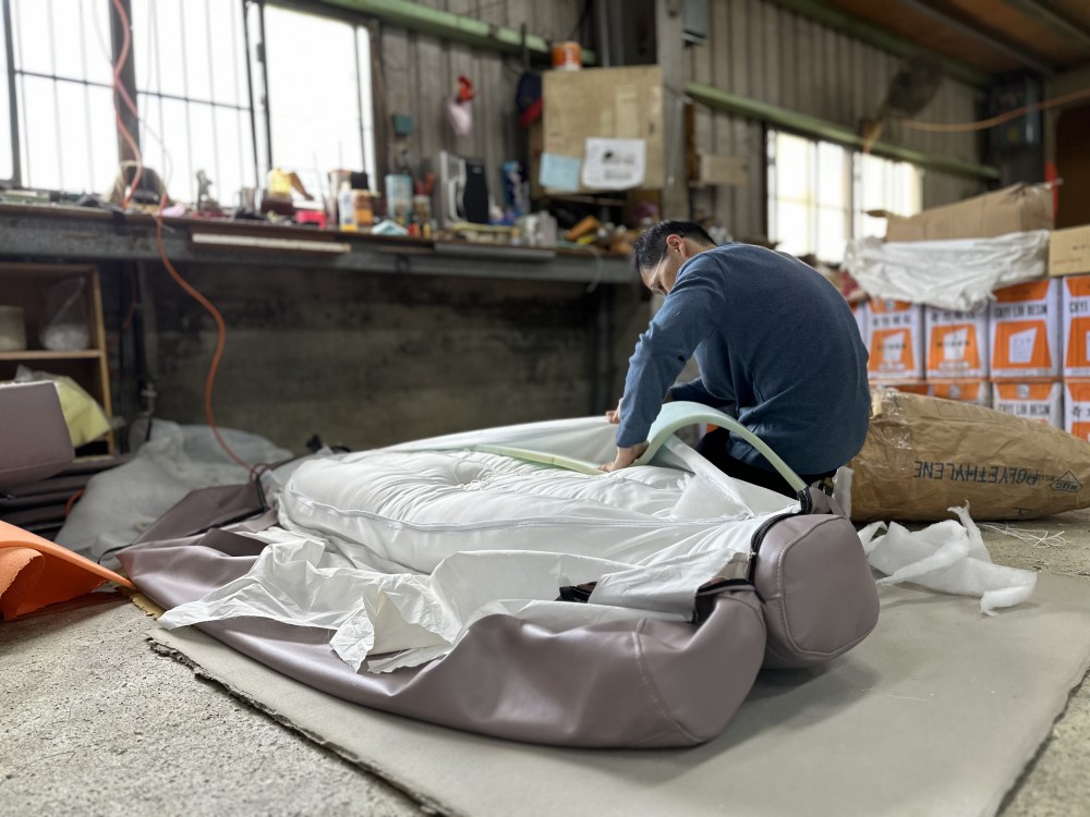 億家具卸売倉庫-商品一覧-億家具について