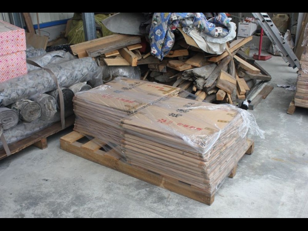 億家具卸売倉庫-商品一覧-億家具について